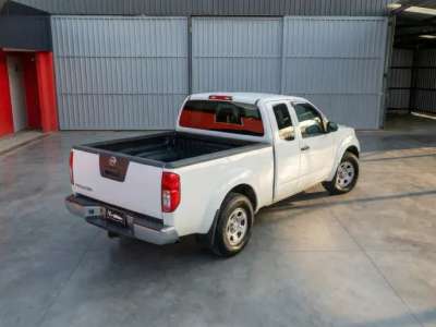 Nissan Frontier - Image 8