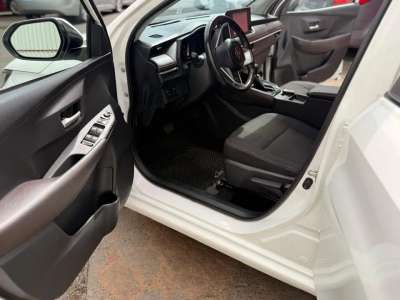 Toyota Yaris - Image 7