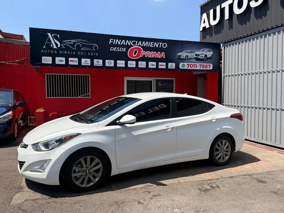 Hyundai Elantra - Image 4