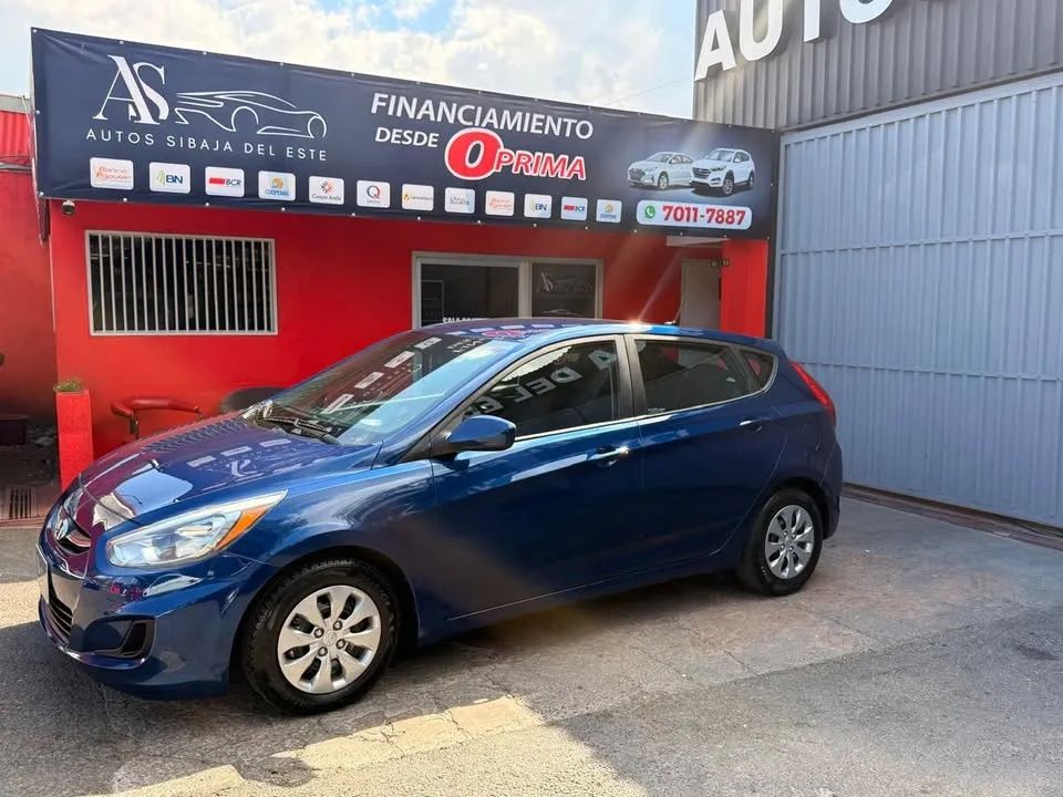 Hyundai Accent - Image 3