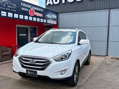 Hyundai Tucson - Image 1
