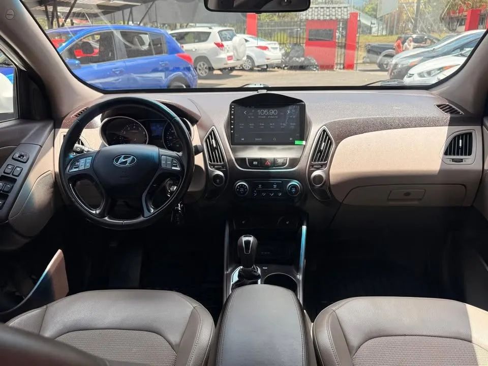 Hyundai Tucson - Image 8