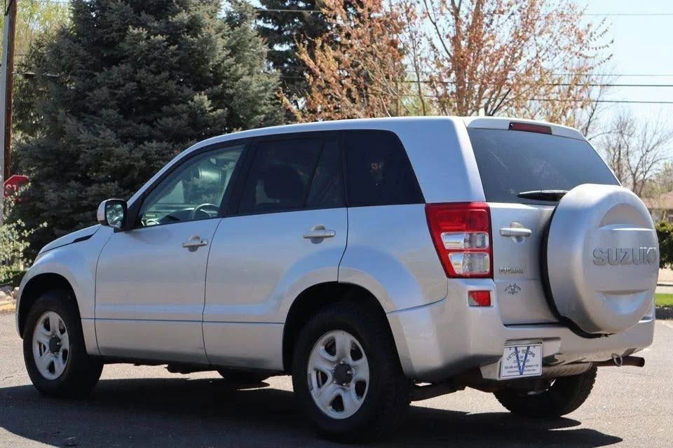 Suzuki Grand Vitara - Image 4