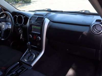 Suzuki Grand Vitara - Image 9