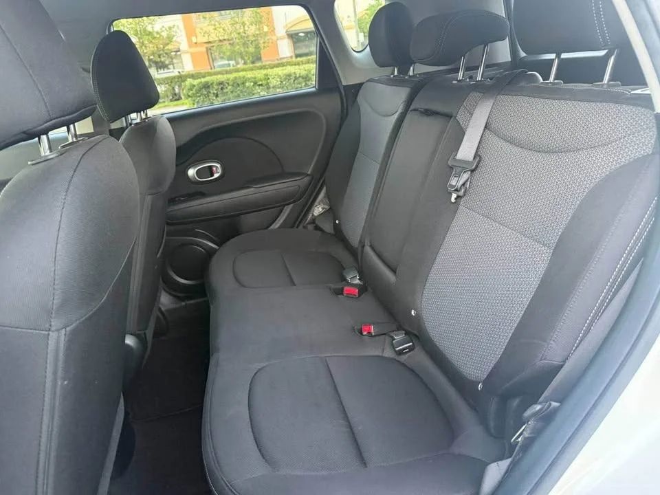 Kia Soul - Image 10