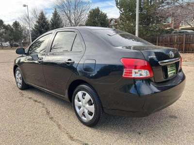 Toyota Yaris - Image 4