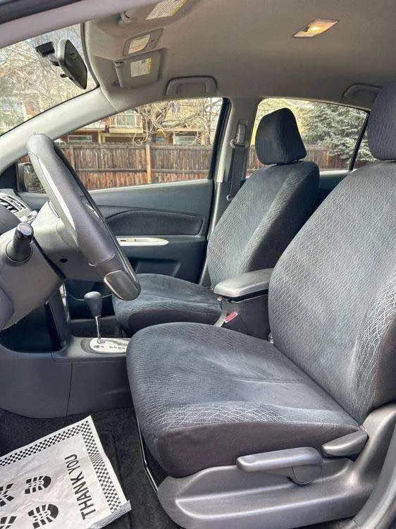 Toyota Yaris - Image 6