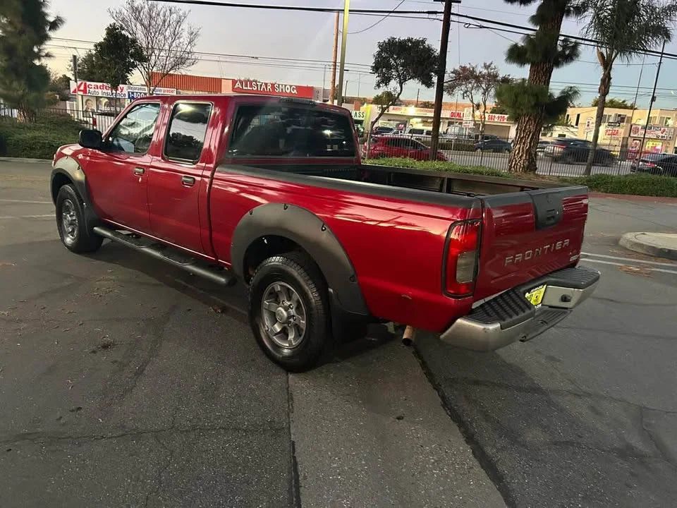 Nissan Frontier - Image 4