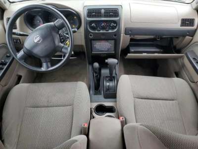 Nissan Frontier - Image 5