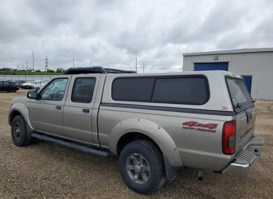 Nissan Frontier - Image 3