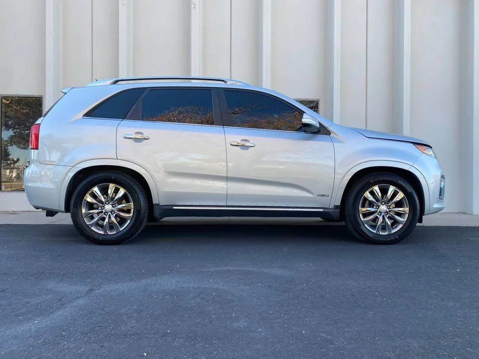 Kia Sorento - Image 8