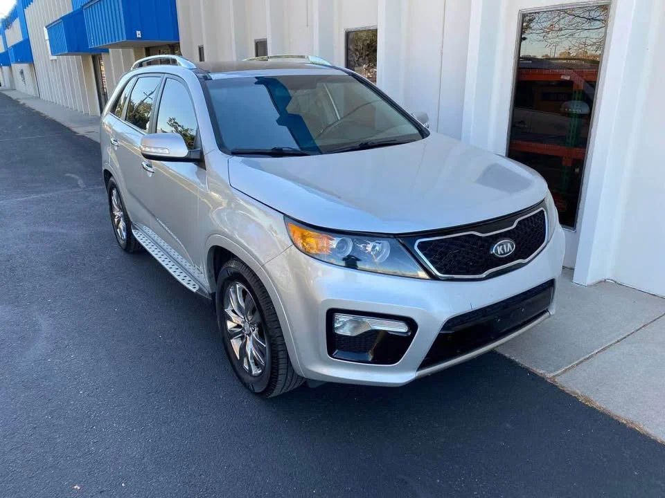 Kia Sorento - Image 9