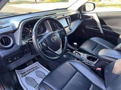 Toyota RAV4 - Image 7