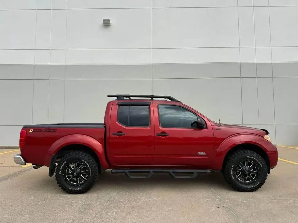 Nissan Frontier - Image 2
