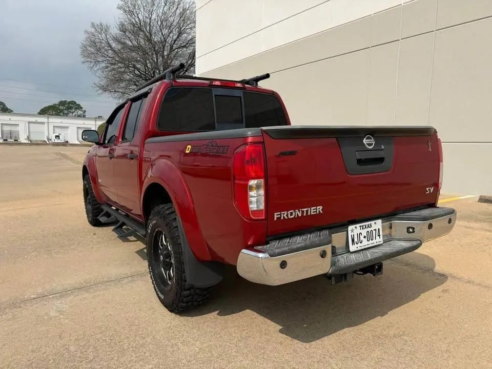 Nissan Frontier - Image 4