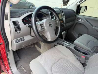 Nissan Frontier - Image 9