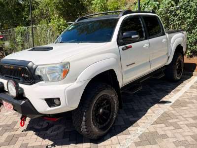 Toyota Tacoma - Image 1