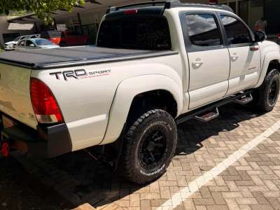 Toyota Tacoma - Image 4