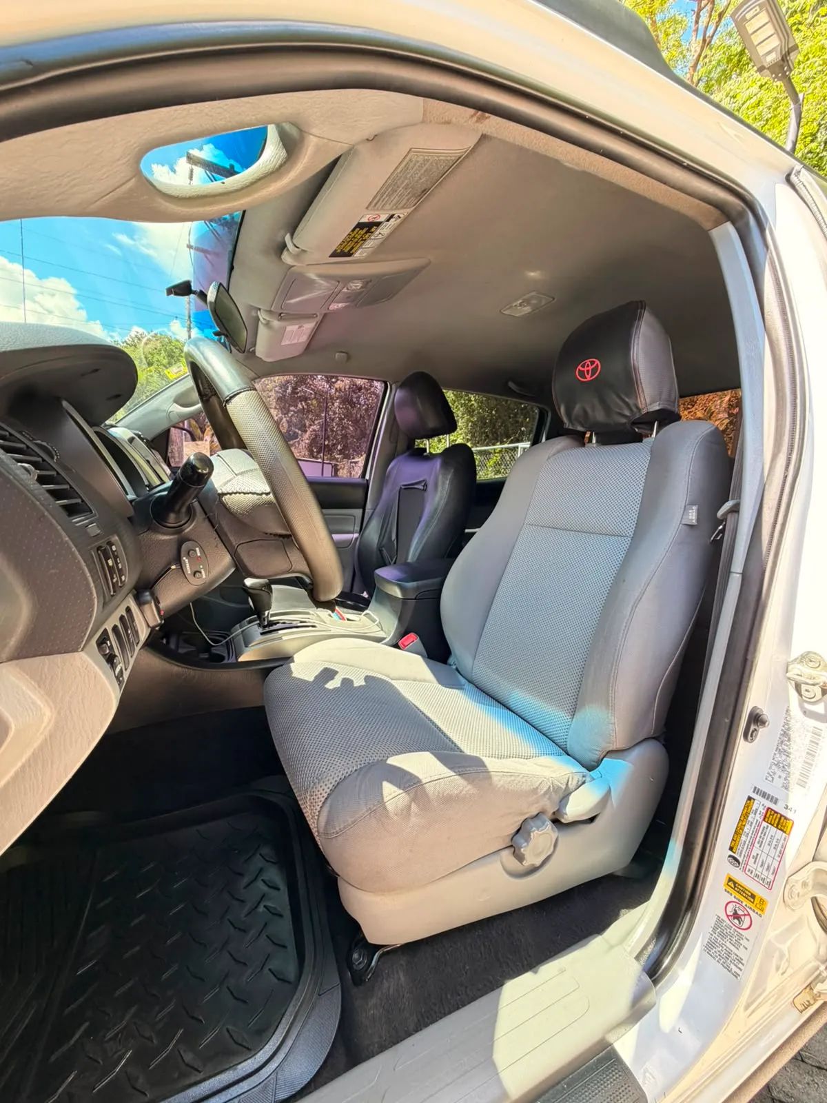 Toyota Tacoma - Image 7