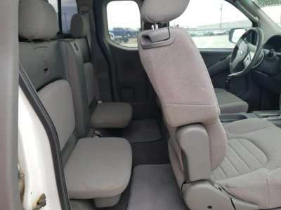 Nissan Frontier - Image 4