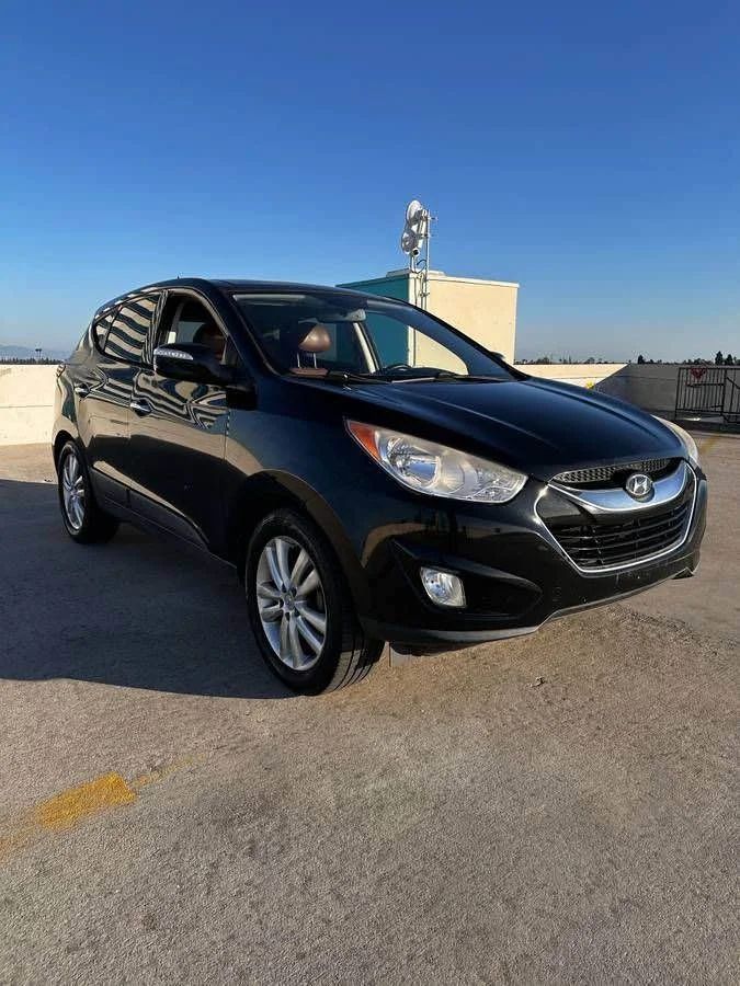 Hyundai Tucson - Image 1