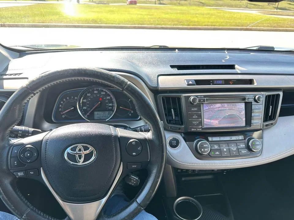 Toyota RAV4 - Image 7
