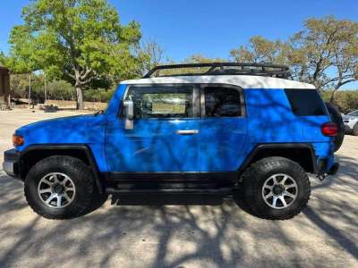 Toyota FJ Cruiser - Image 4