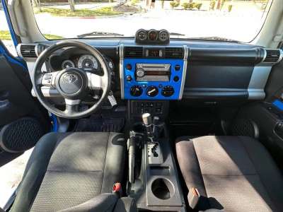 Toyota FJ Cruiser - Image 9