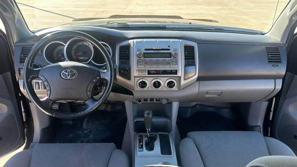 Toyota Tacoma - Image 9