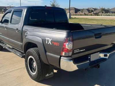 Toyota Tacoma - Image 2