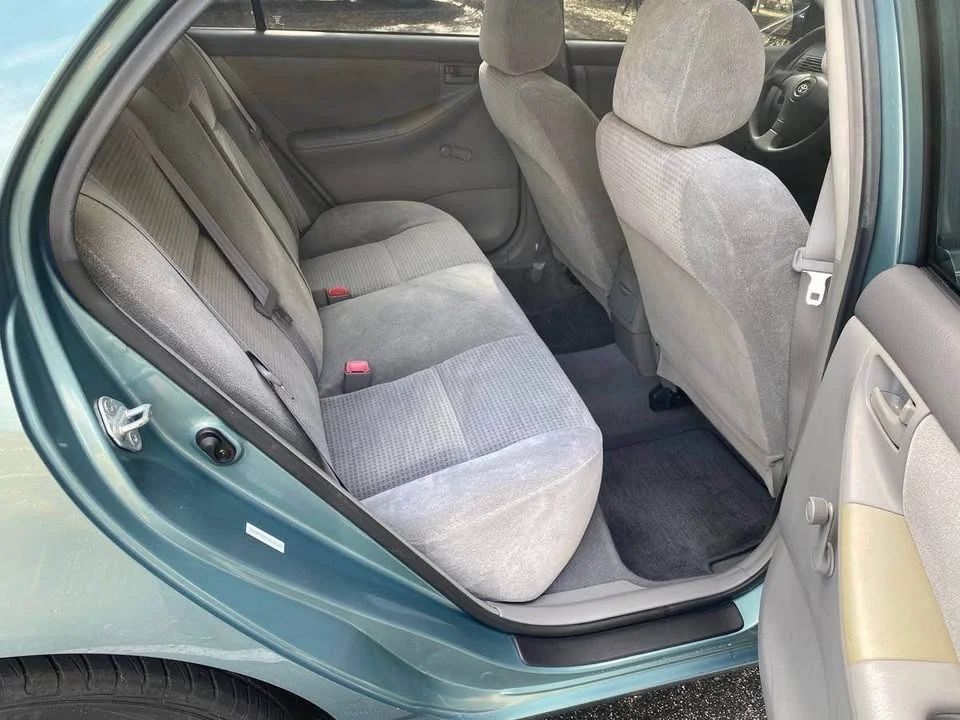 Toyota Corolla - Image 6