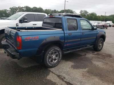 Nissan Frontier - Image 7