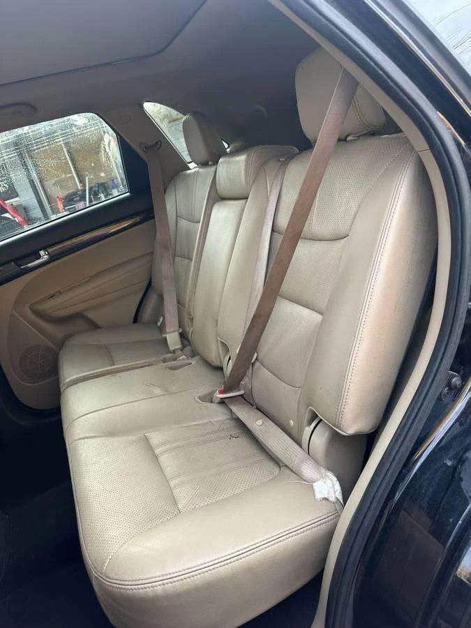 Kia Sorento - Image 6