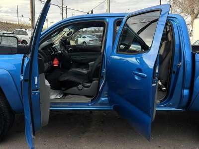 Toyota Tacoma - Image 5