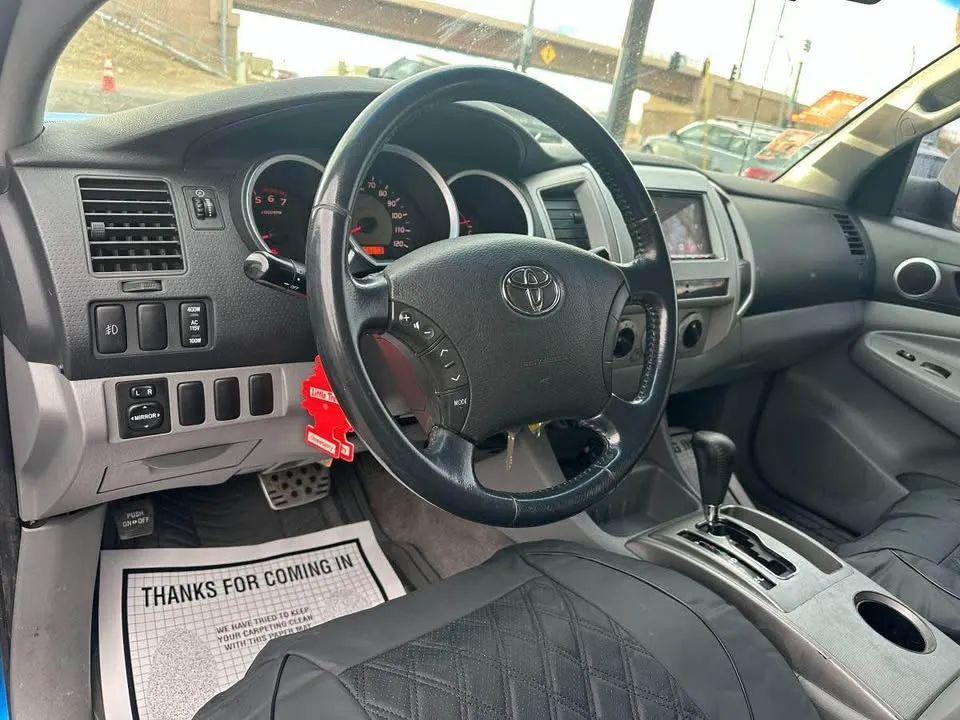 Toyota Tacoma - Image 8