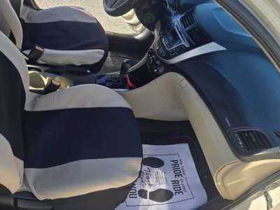 Hyundai Accent Blue - Image 5