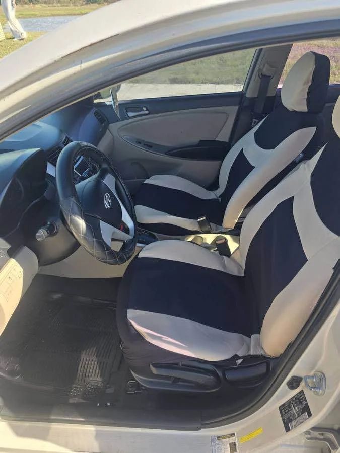 Hyundai Accent Blue - Image 7