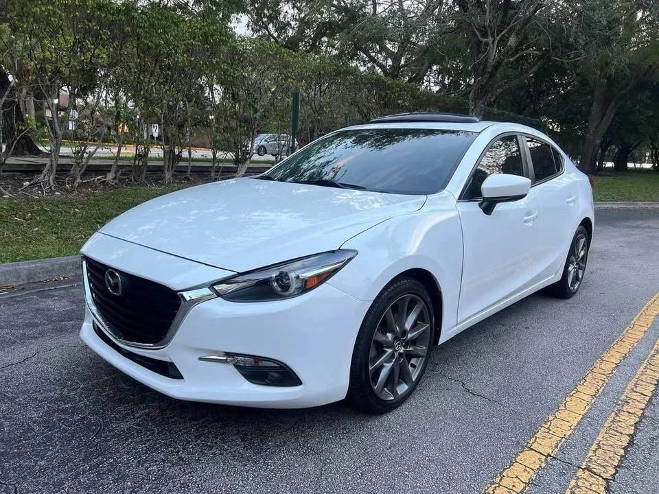 Mazda 3 - Image 4