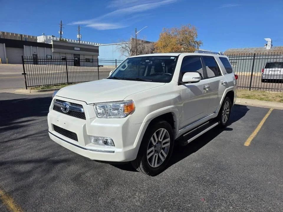 Toyota 4Runner - Image 5