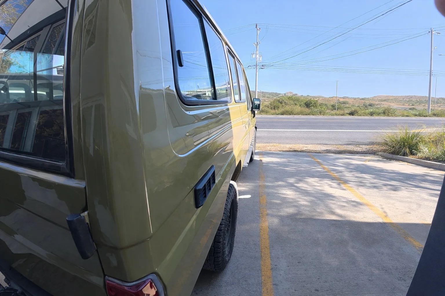 Toyota Land Cruiser - Image 5