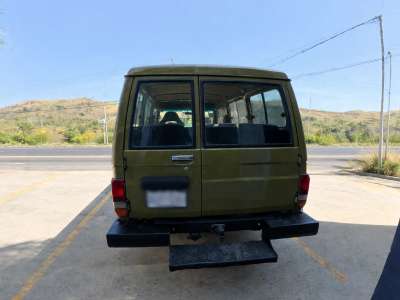 Toyota Land Cruiser - Image 10