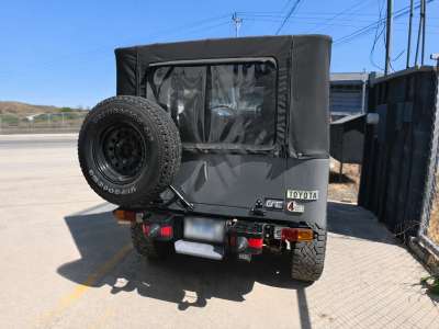 Toyota Land Cruiser FJ40 - Image 3