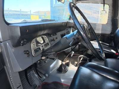 Toyota Land Cruiser FJ40 - Image 6