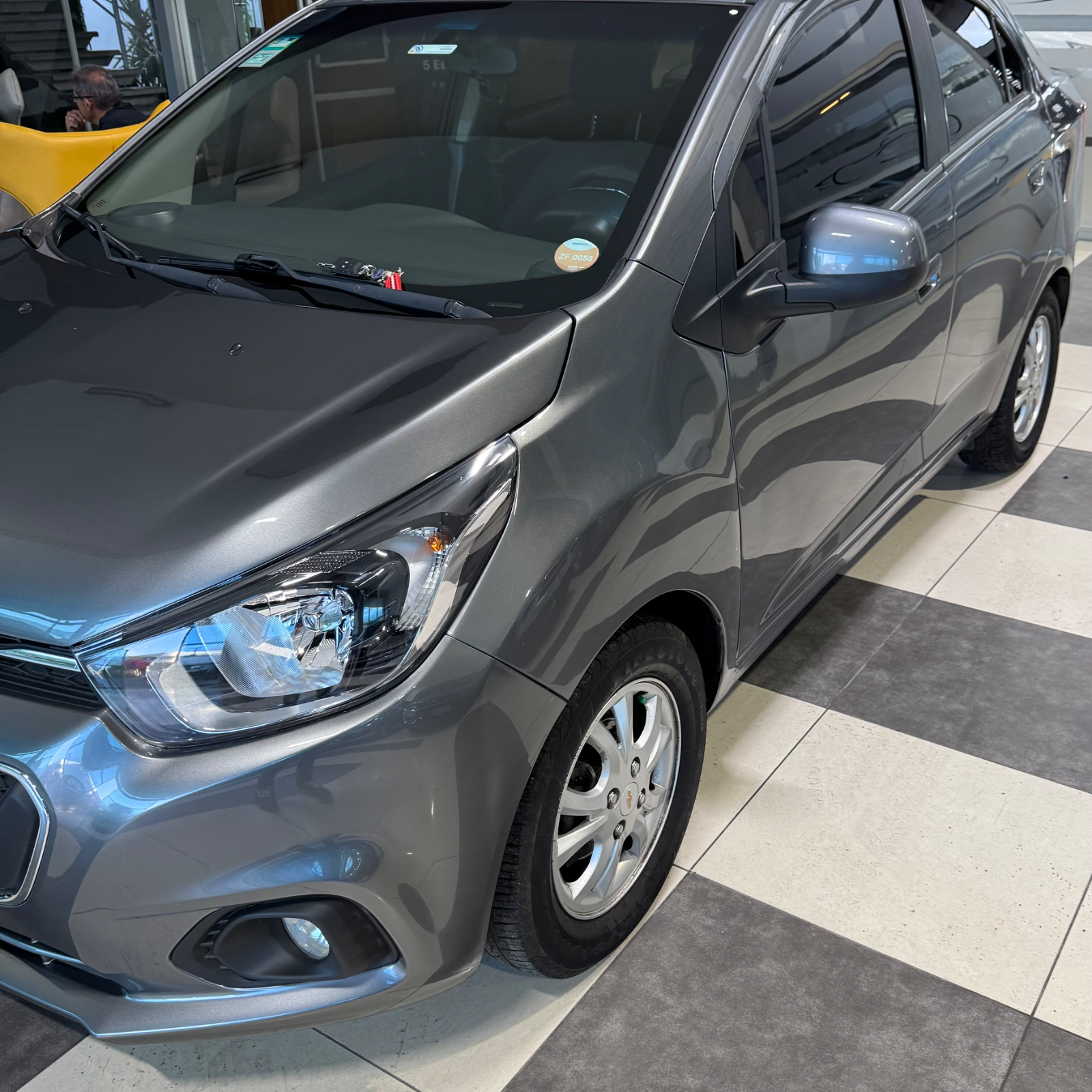 Chevrolet Beat LTZ - Image 2