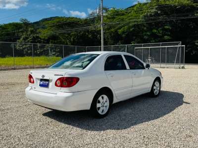 Toyota Corolla - Image 3