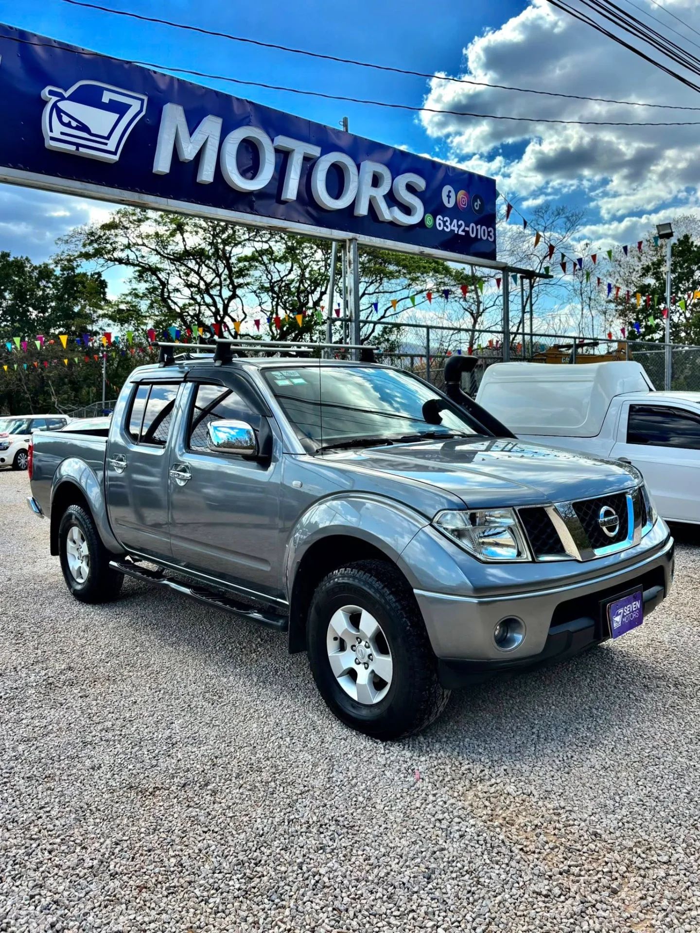 Nissan Navara - Image 2
