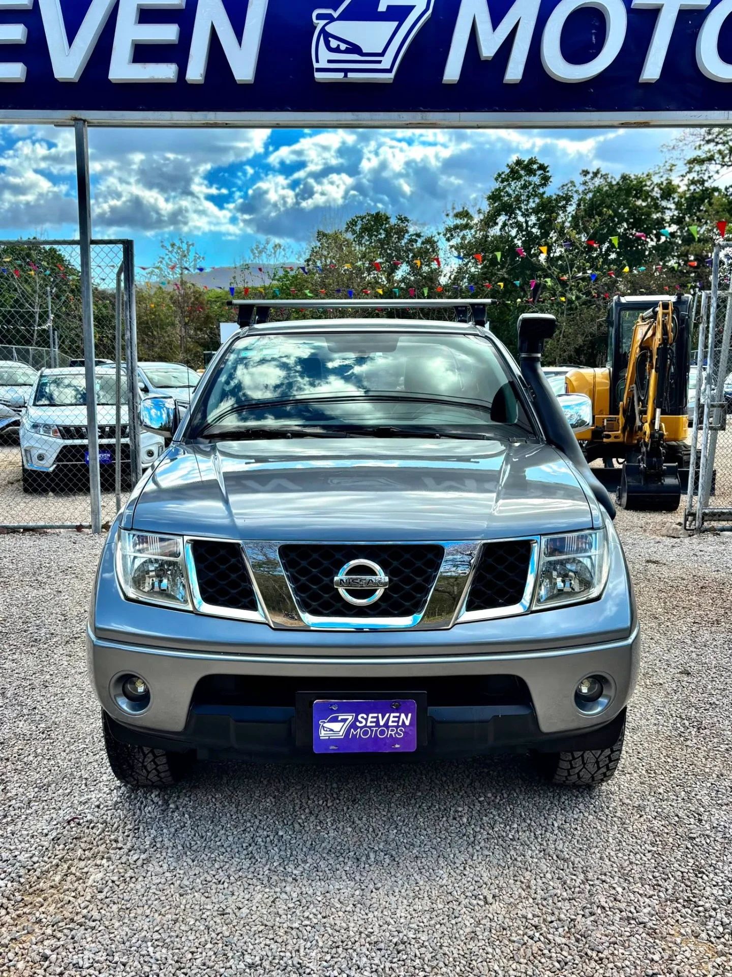 Nissan Navara - Image 1