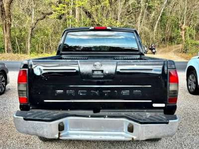 Nissan Frontier - Image 4