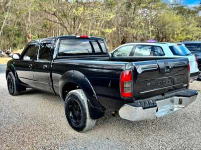 Nissan Frontier - Image 5