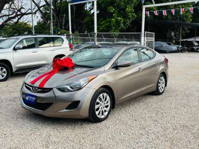 Hyundai Elantra - Image 5